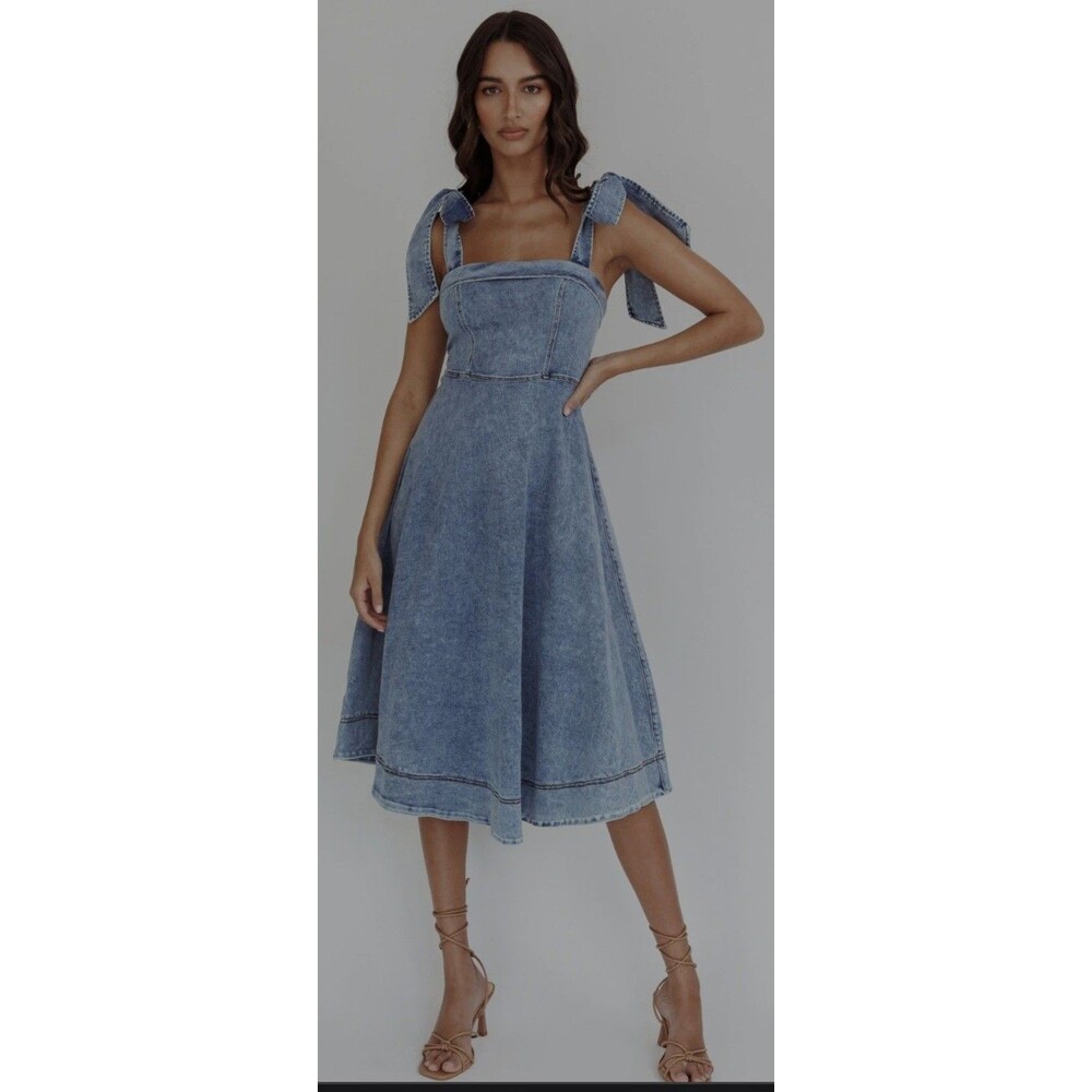 SELFIE LESLIE Jeanie Bow Shoulder Sz XS Midi Dress Wash Denim Blue NWT